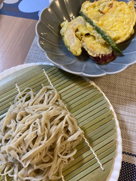 The Japanese traditional noodles' soba ' made from scratch. *For 2 or more people.