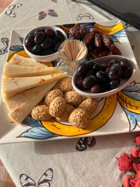 Teresa cooking class with Ortigia market tour 