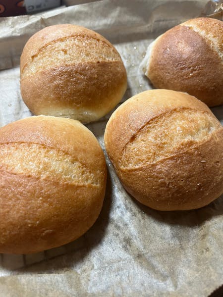Japanese bread made with rice! ~The world of Shirakami Kodama yeast~
