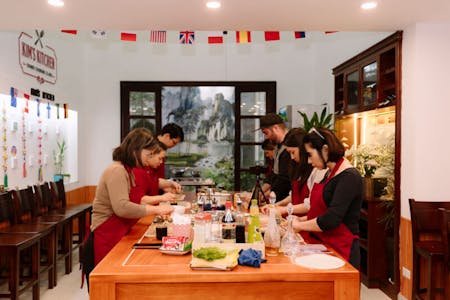 From Market to Table: Vegan Vietnamese Cooking Experience