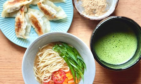 Vegan Ramen & Gyoza Cooking Experience with Matcha in Kyoto
(No Animal-Based Broth is Used) ,Casual Tea Ceremony ,Small Group Lessons (Alone, with Your Partner, Friends, Family, etc)
