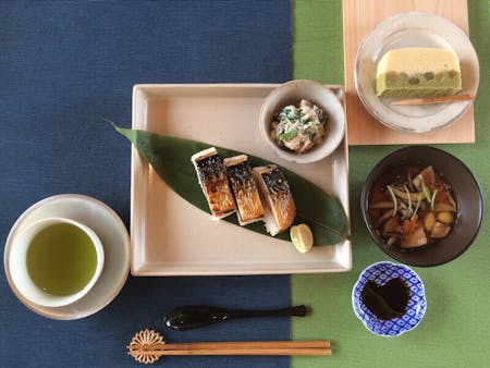 Japanese Food(sushi,toraditional miso soup)