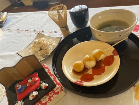 Let' drink  Macha (Tea ceremony  experiense)and
make typical Japanese sweets in cool and 150 years old farmer's house in Kyoto