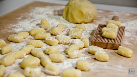 Harvest, Cooking and Tasting at the Villa in Sorrento 