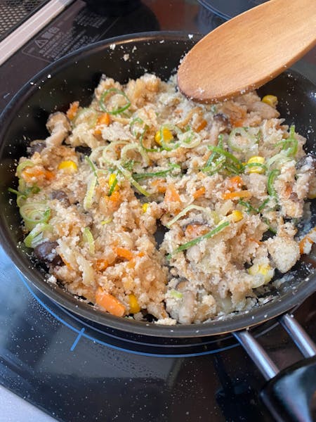 Fried tofu and Okara（Boiled Tofu Soy Pulp）in a Kyoto-Style（Solo Friendly）
