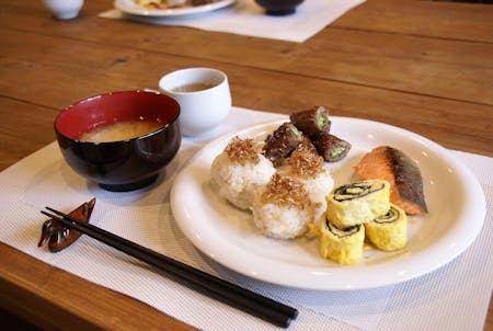 Cooking Experience making  home-style dishes loved in Japan
