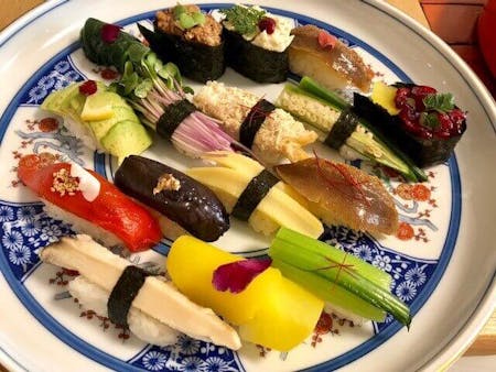 Vegetarian Vegan Extravaganza Sushi making course 