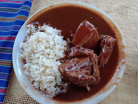 Comidas típicas hogareñas.