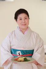 host-Yoko