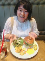 host-Aya