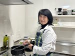 host-Hitomi