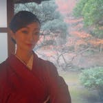 host-Hana