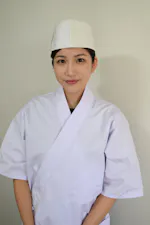 host-Erika